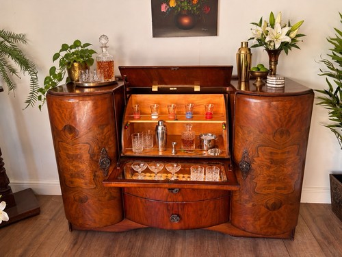 Art deco walnut cocktail - deco,