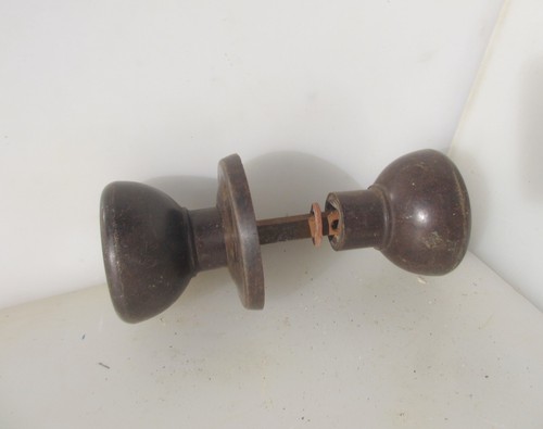 Vintage bakelite door - bakelite, knobs