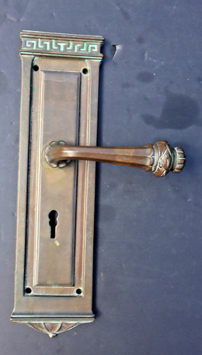 Beautiful antique bronze art - antique,